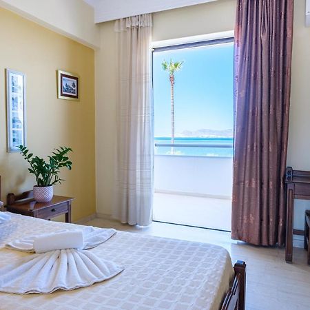 Seaside ApartmentsAmpavris エクステリア 写真