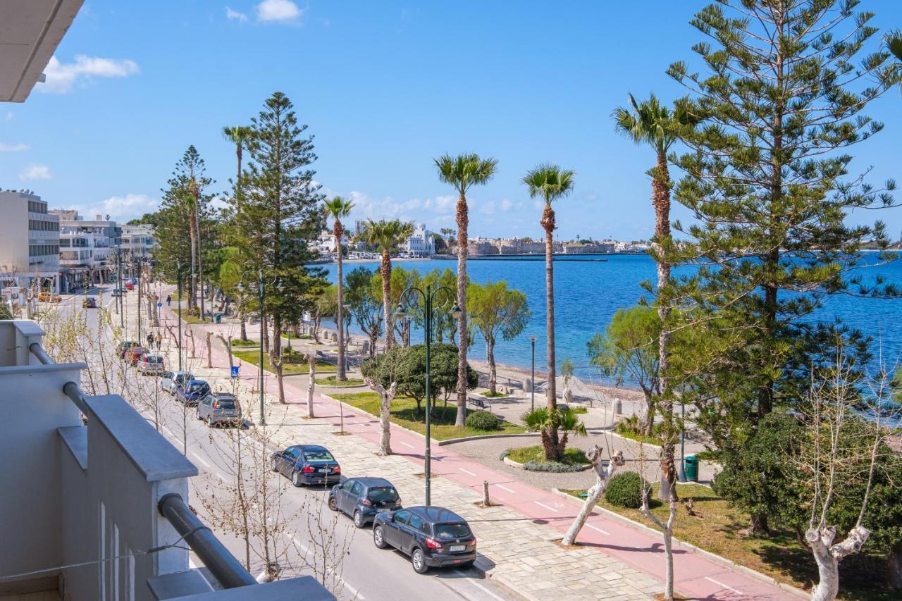 Seaside ApartmentsAmpavris エクステリア 写真