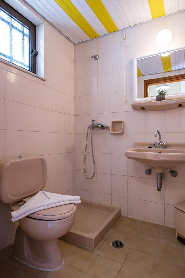 Seaside ApartmentsAmpavris エクステリア 写真