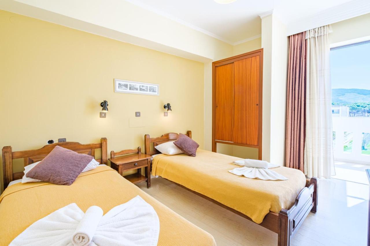 Seaside ApartmentsAmpavris エクステリア 写真